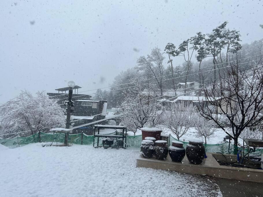 Villa Seohuri Pension Yangpyeong Exterior foto